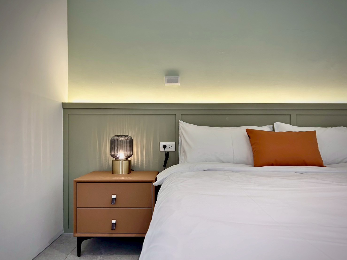 1F:雙人雅致房∣光影花園